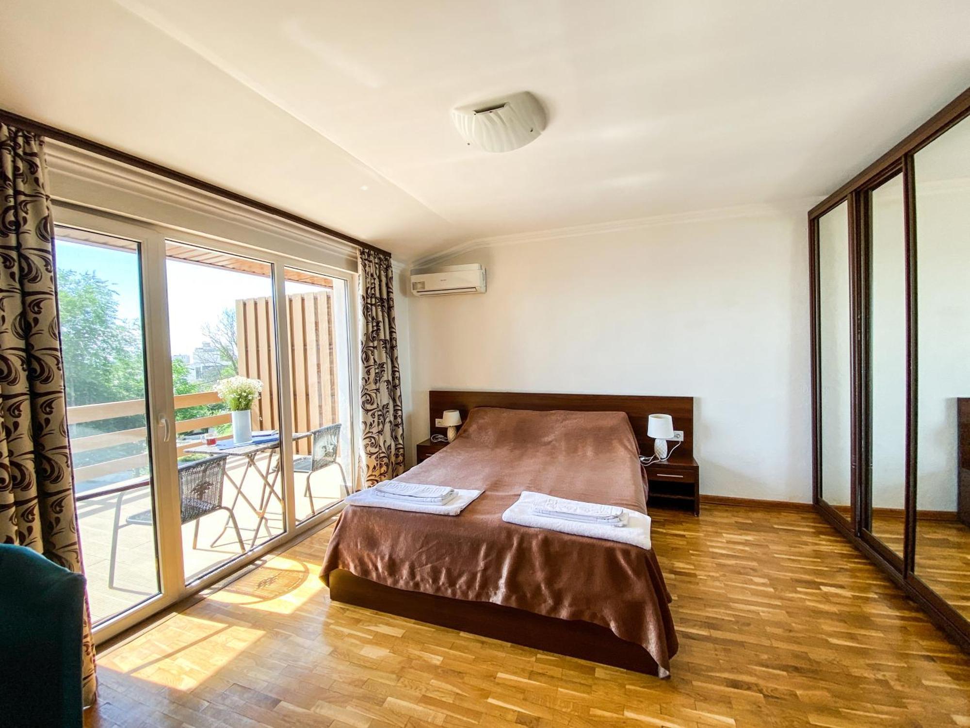 Hotel Shpinat Oděsa Exteriér fotografie